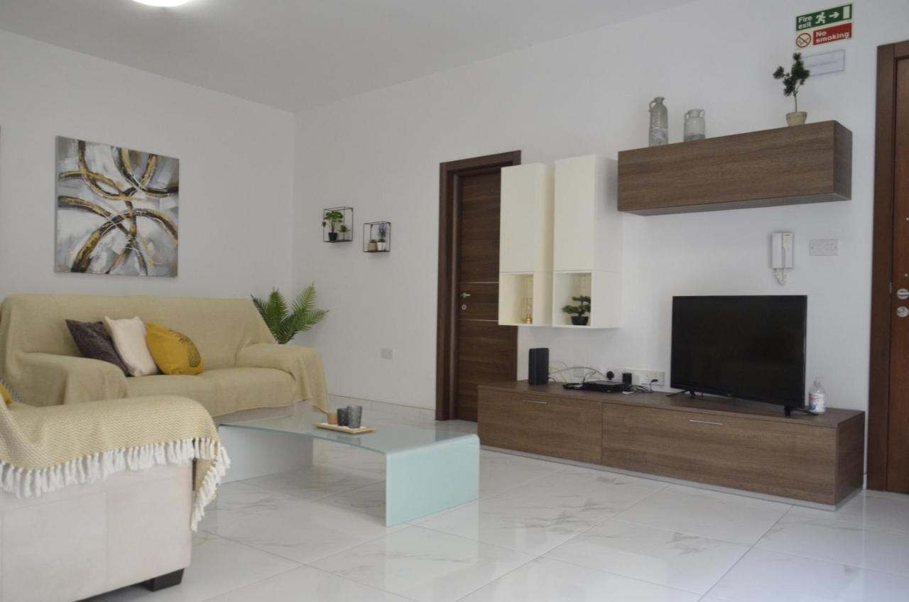 Lorenza Letting Apartment Marsaxlokk Eksteriør billede